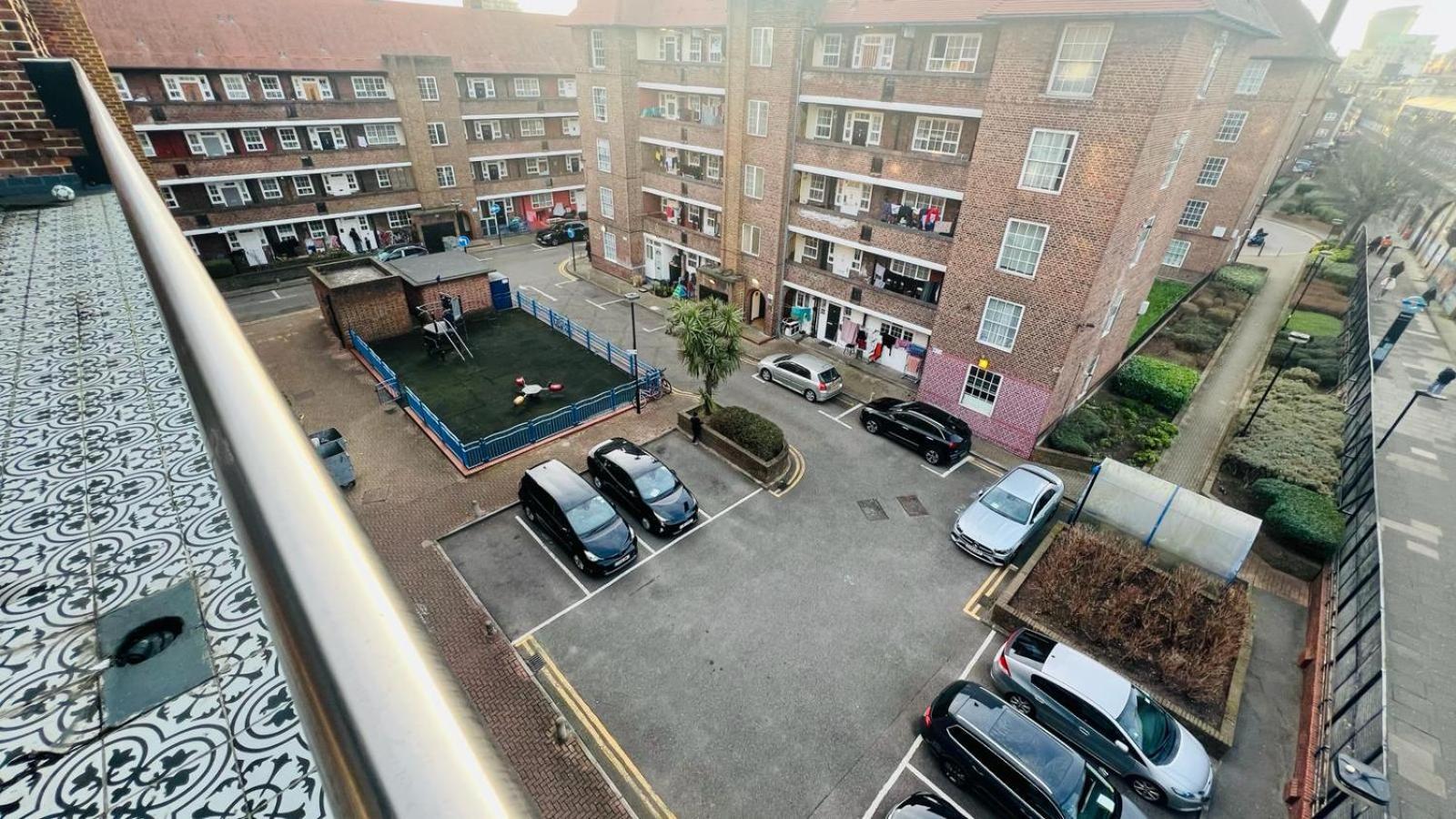 City View Sunset Luxurious Apartment In London Zone-1 Including One Family Twin Room With Its Own Stunning Private Terrace Extérieur photo
